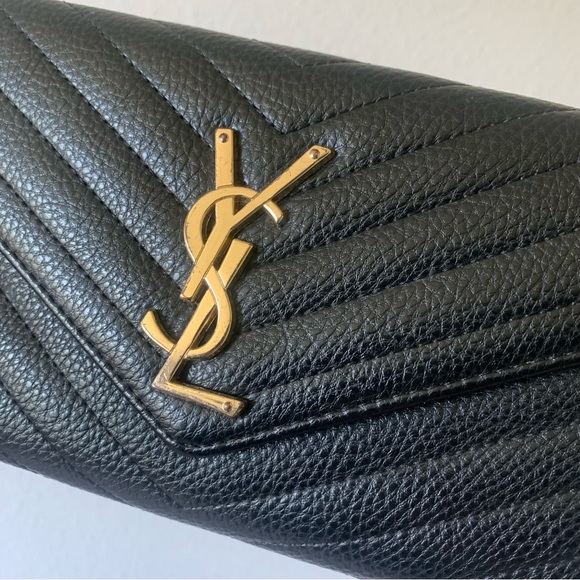 black purse - Picture 2 of 6